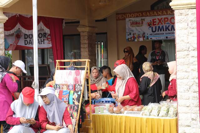 EXPO UMKM, CEK KESEHATAN GRATIS, DAN PELAYANAN KB GRATIS DALAM RANGKA PERINGATAN HARI JADI WONOSOBO KE 200
